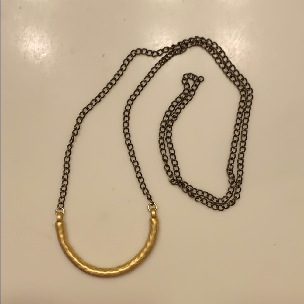 U bar gold necklace